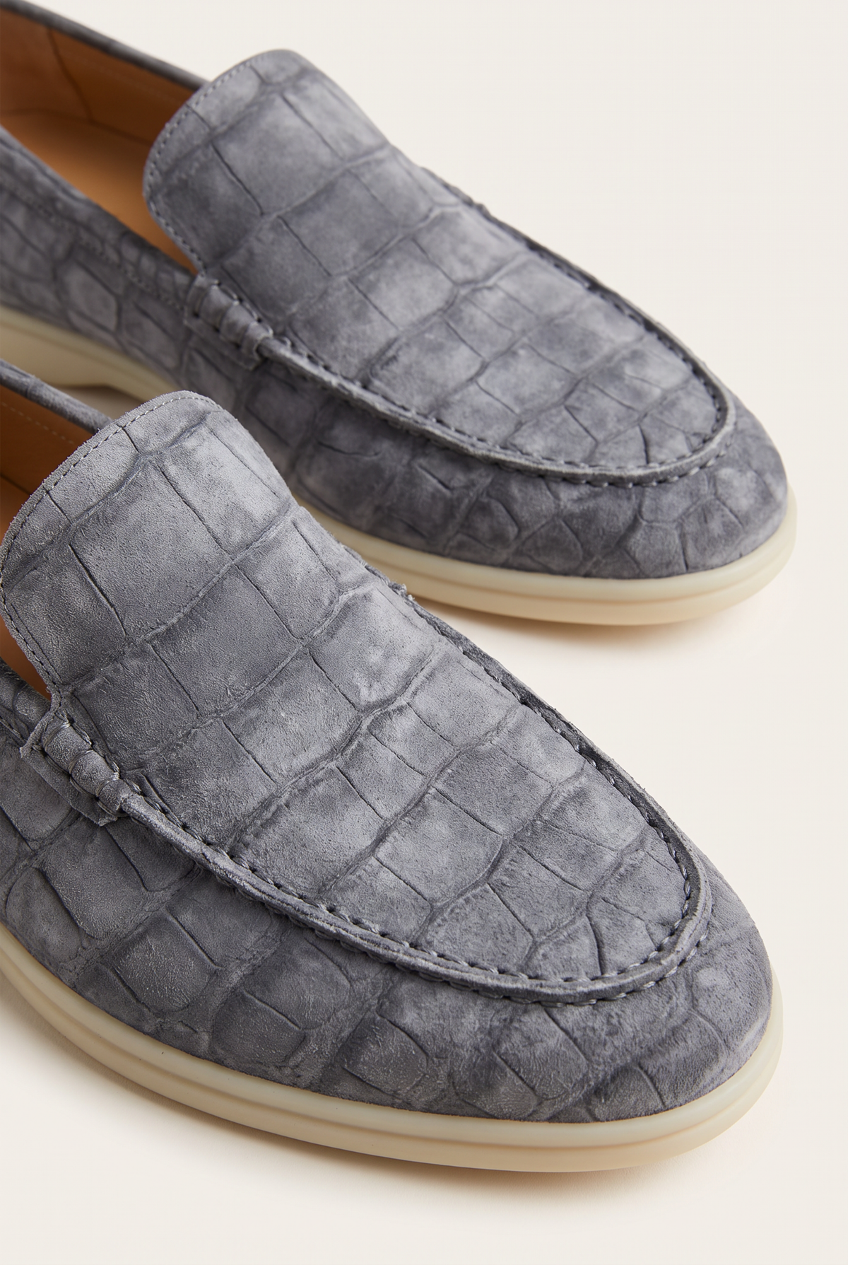 Yacht Loafer Nubuck Crocodile Grey