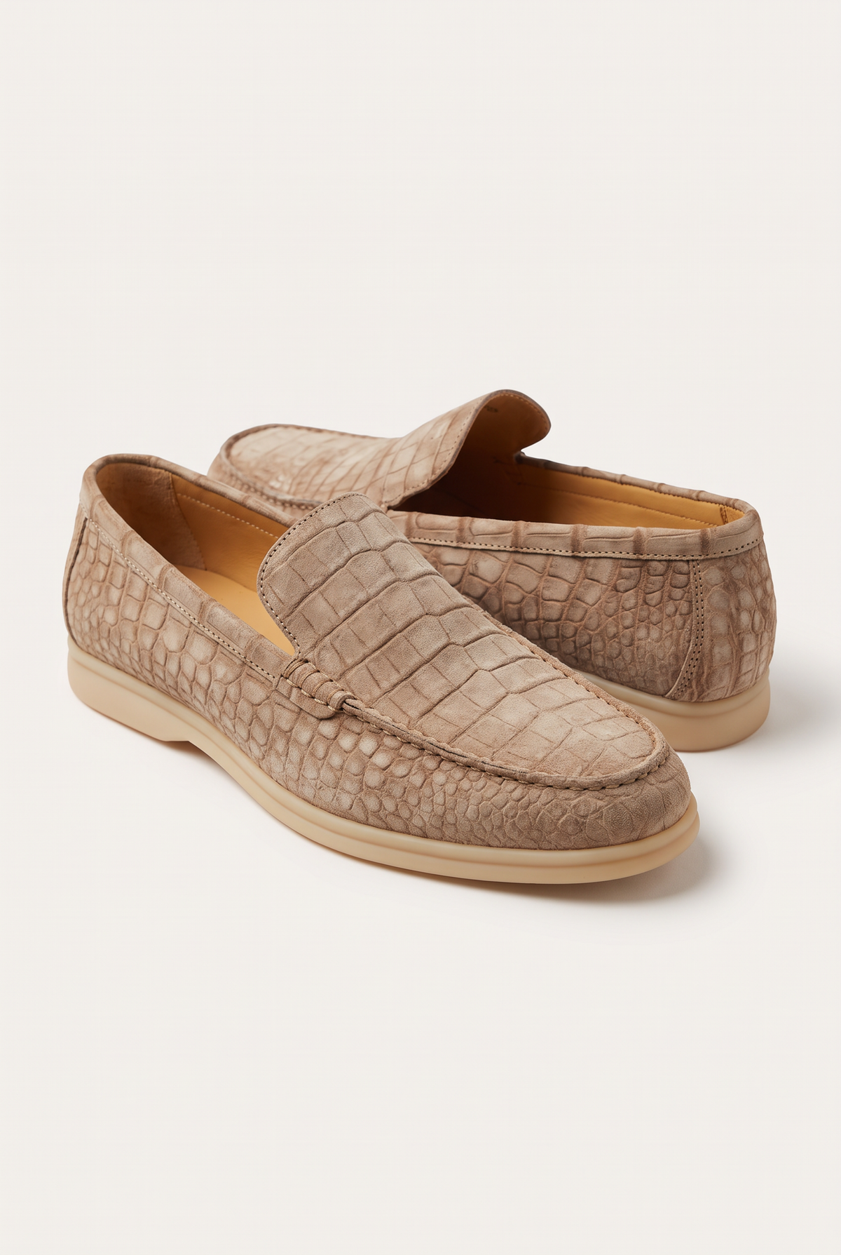 Yacht Loafer Nubuck Crocodile Sand