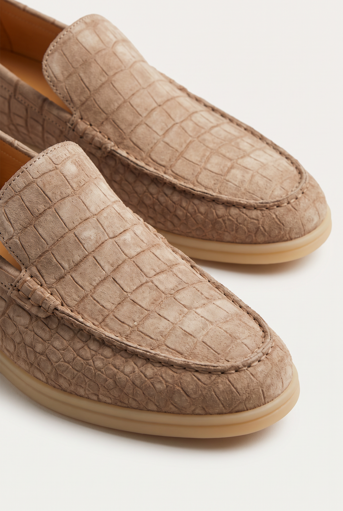 Yacht Loafer Nubuck Crocodile Sand