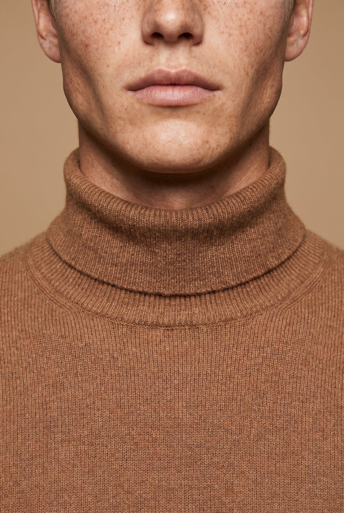 Amalfi Extrafine Rollneck Brown