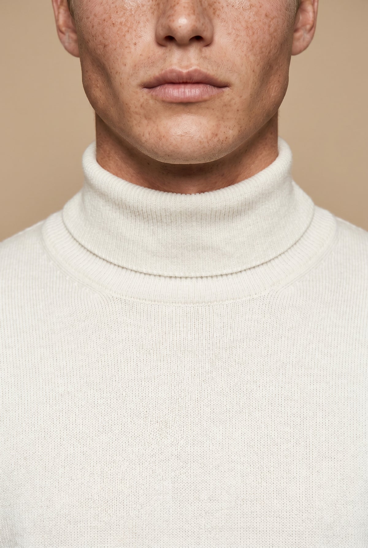 Amalfi Extrafine Rollneck White