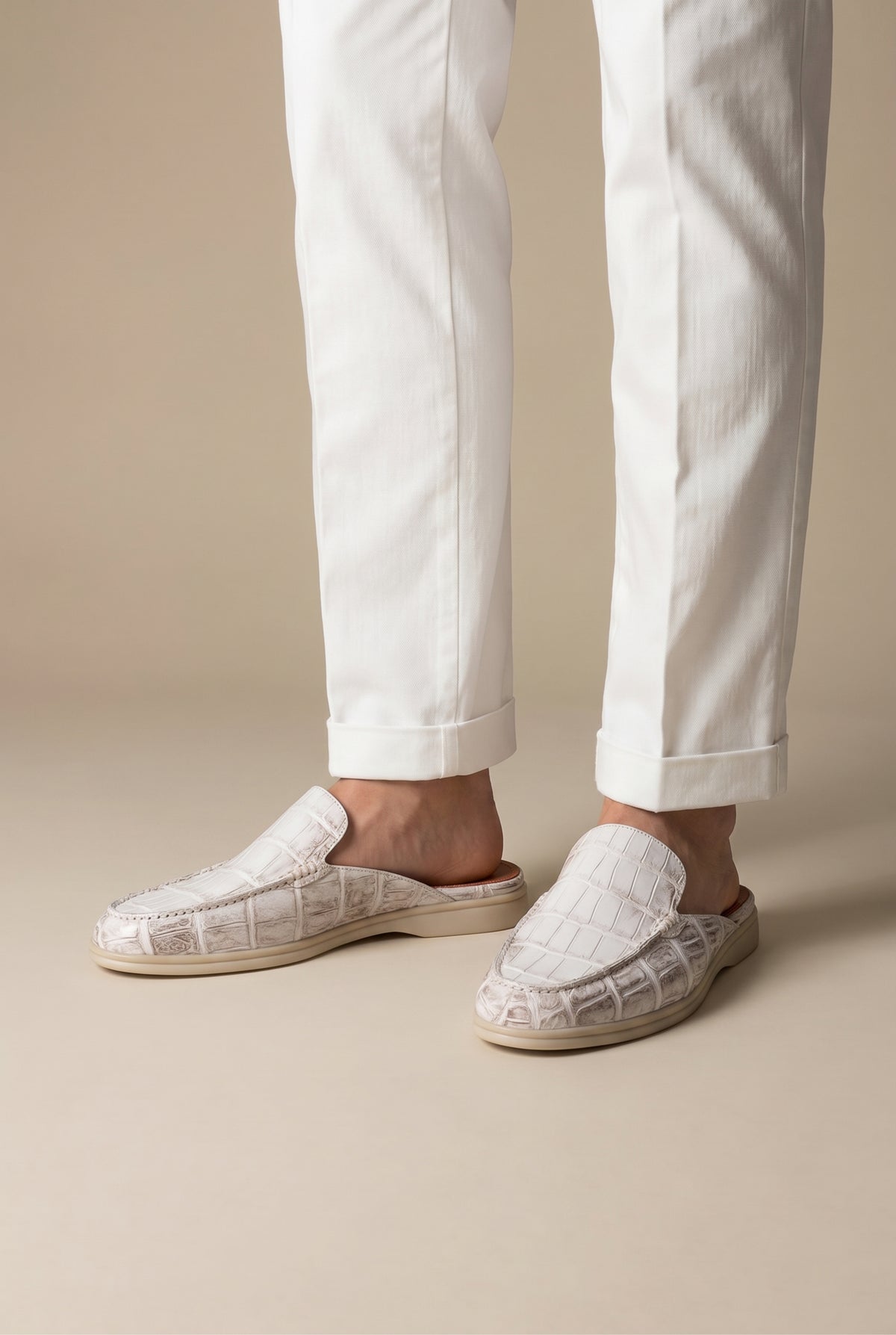 Yacht Mule Nubuck Crocodile White