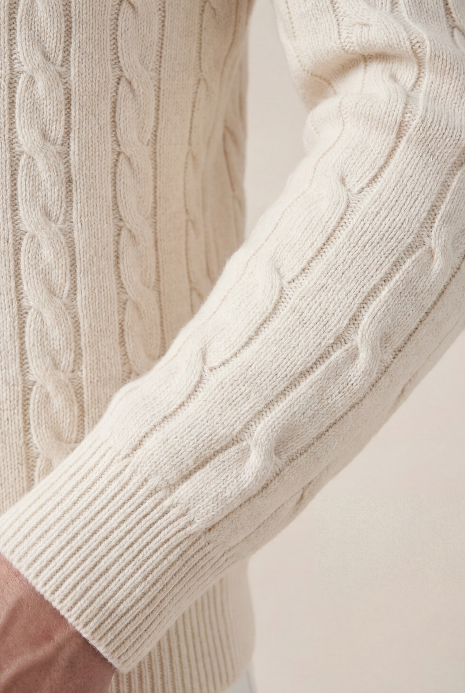 Como Cashmere Crewneck Beige