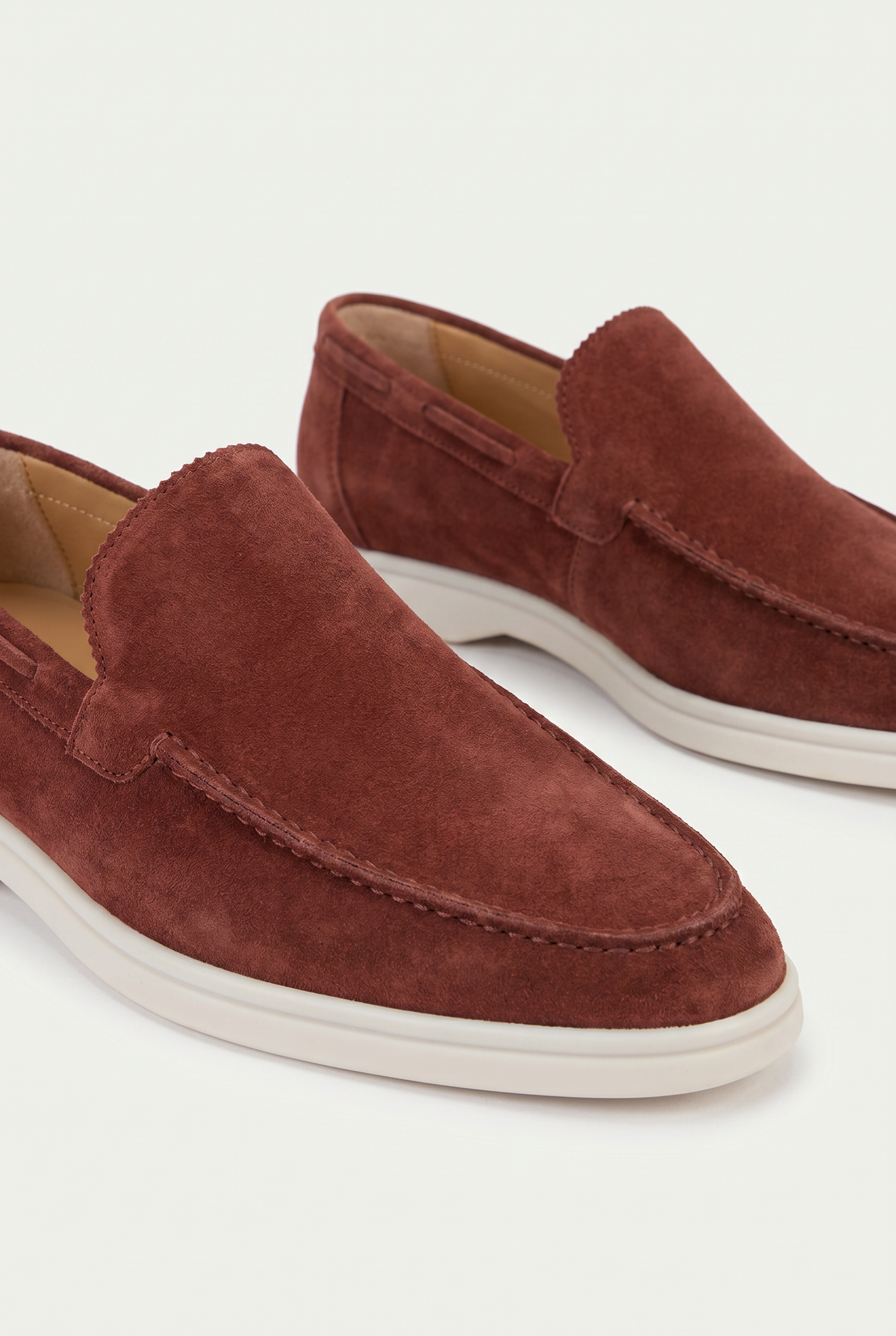 Amalfi Classic Suède Loafer Red