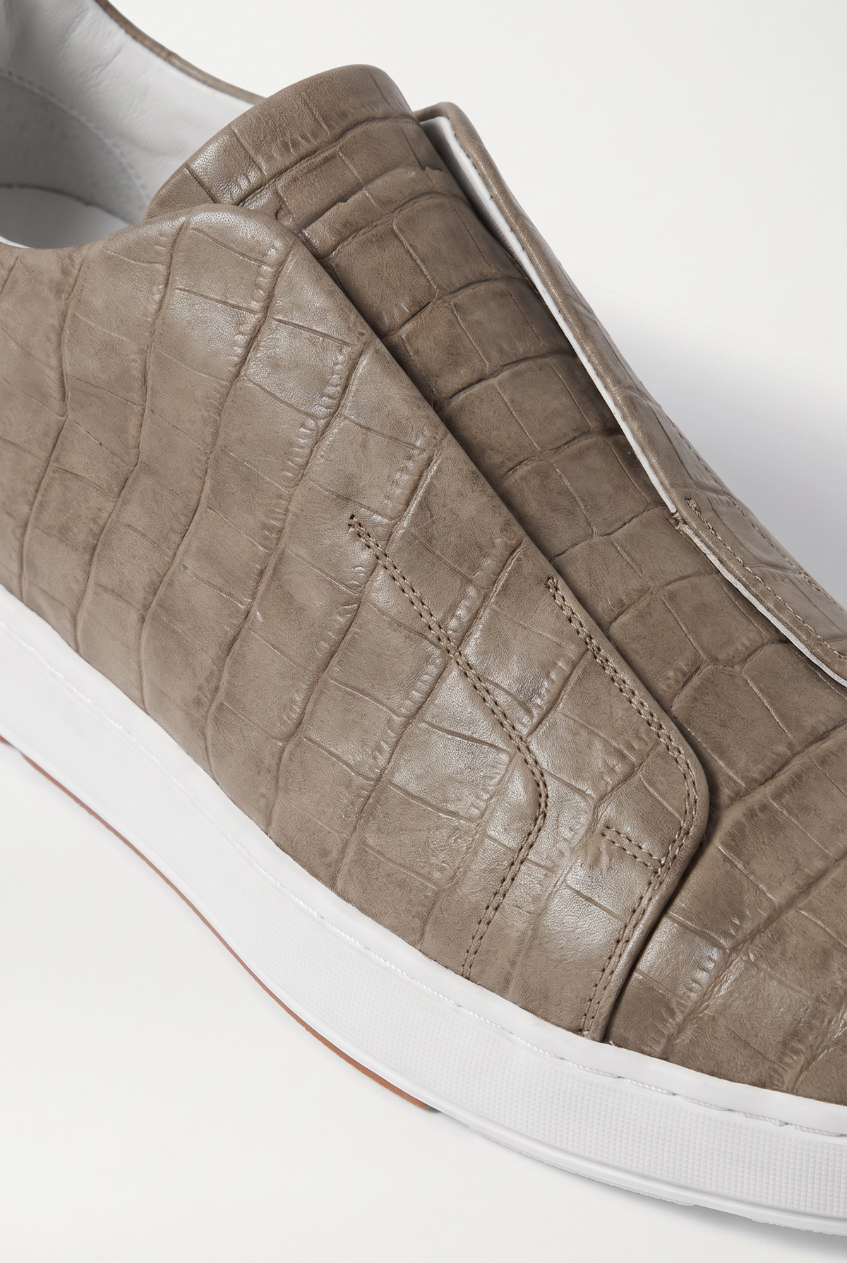 Monaco Crocodile Sneaker Taupe