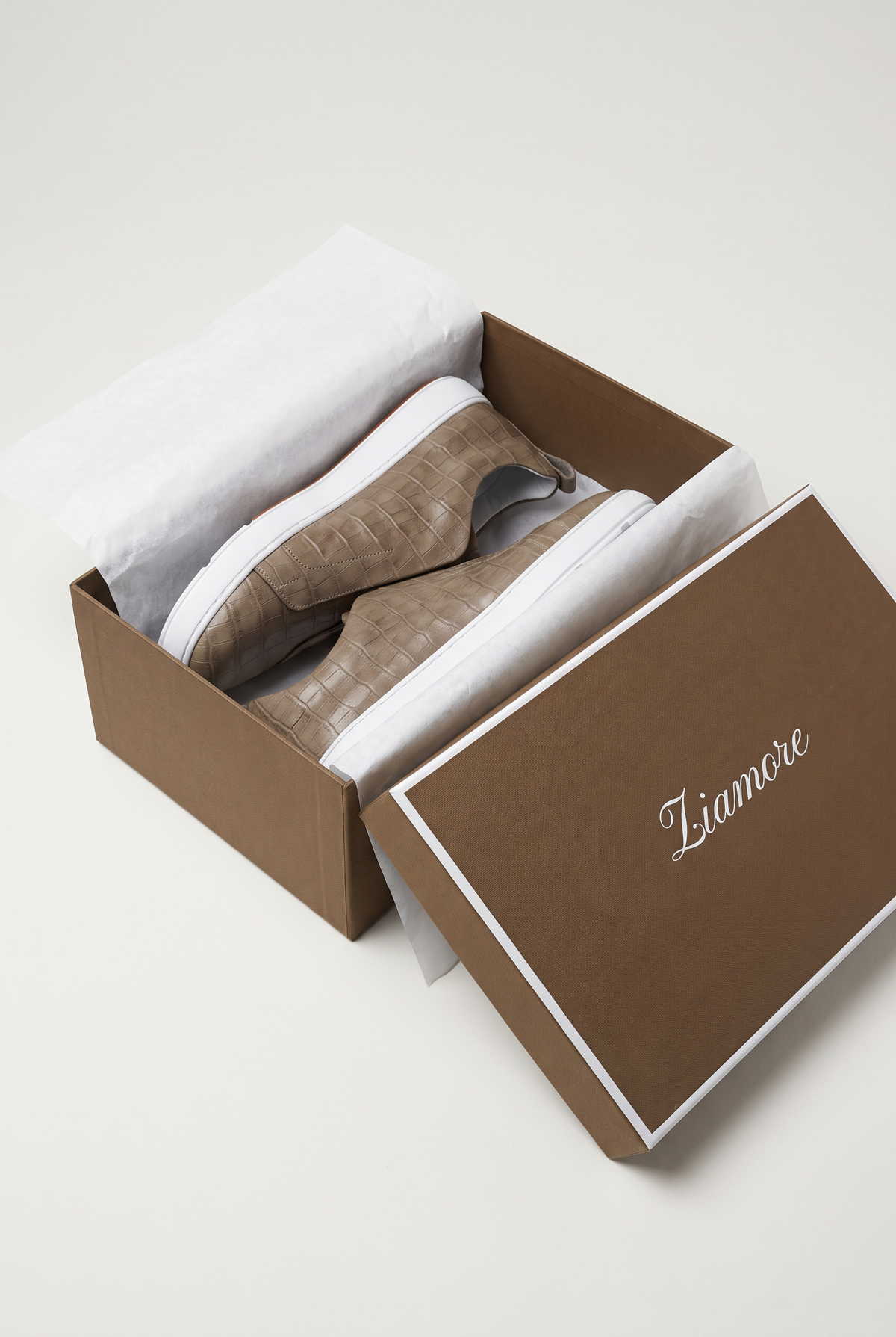 Monaco Crocodile Sneaker Taupe